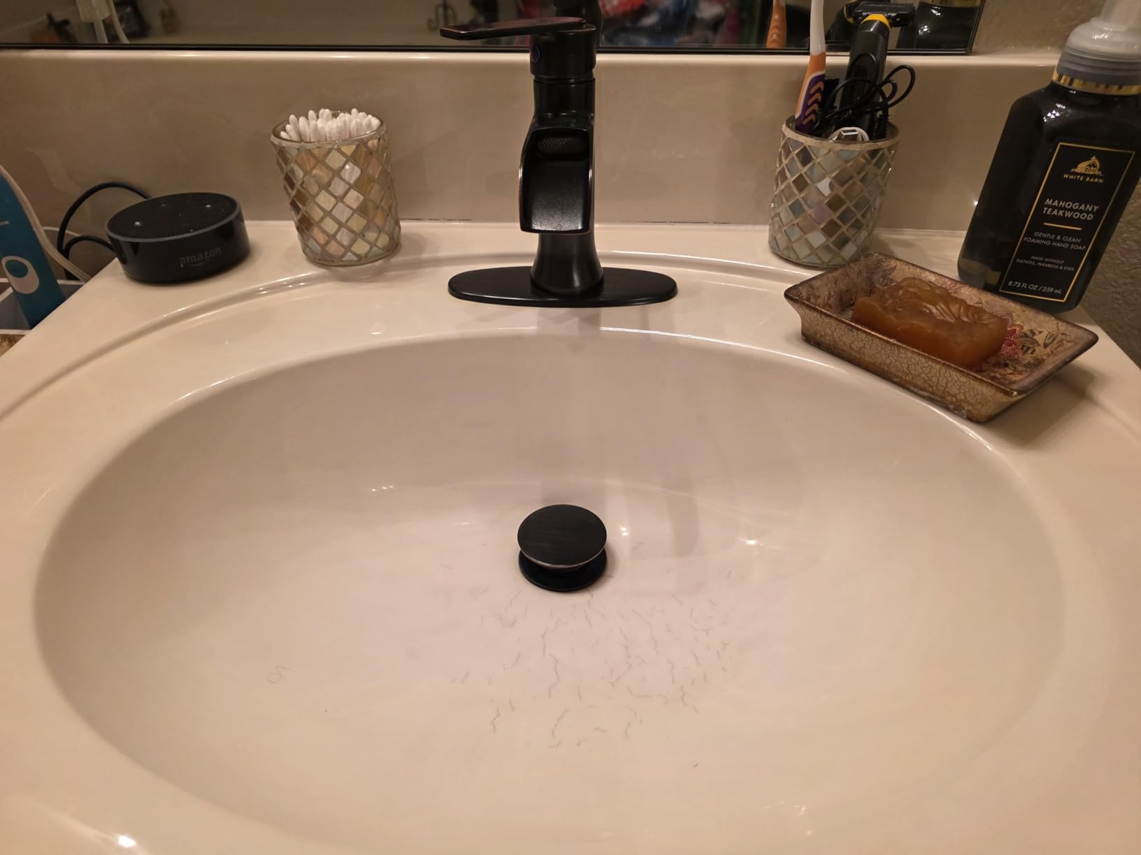 Matte Black Waterfall Bathroom Faucets, 1 Hole or 3 Hole (4 Inch) Bathroom Sink Faucet with Drain, Deck Plate, 1 Handle for Vanity, Restroom, RV, Modern, Brass Material customer photo 2