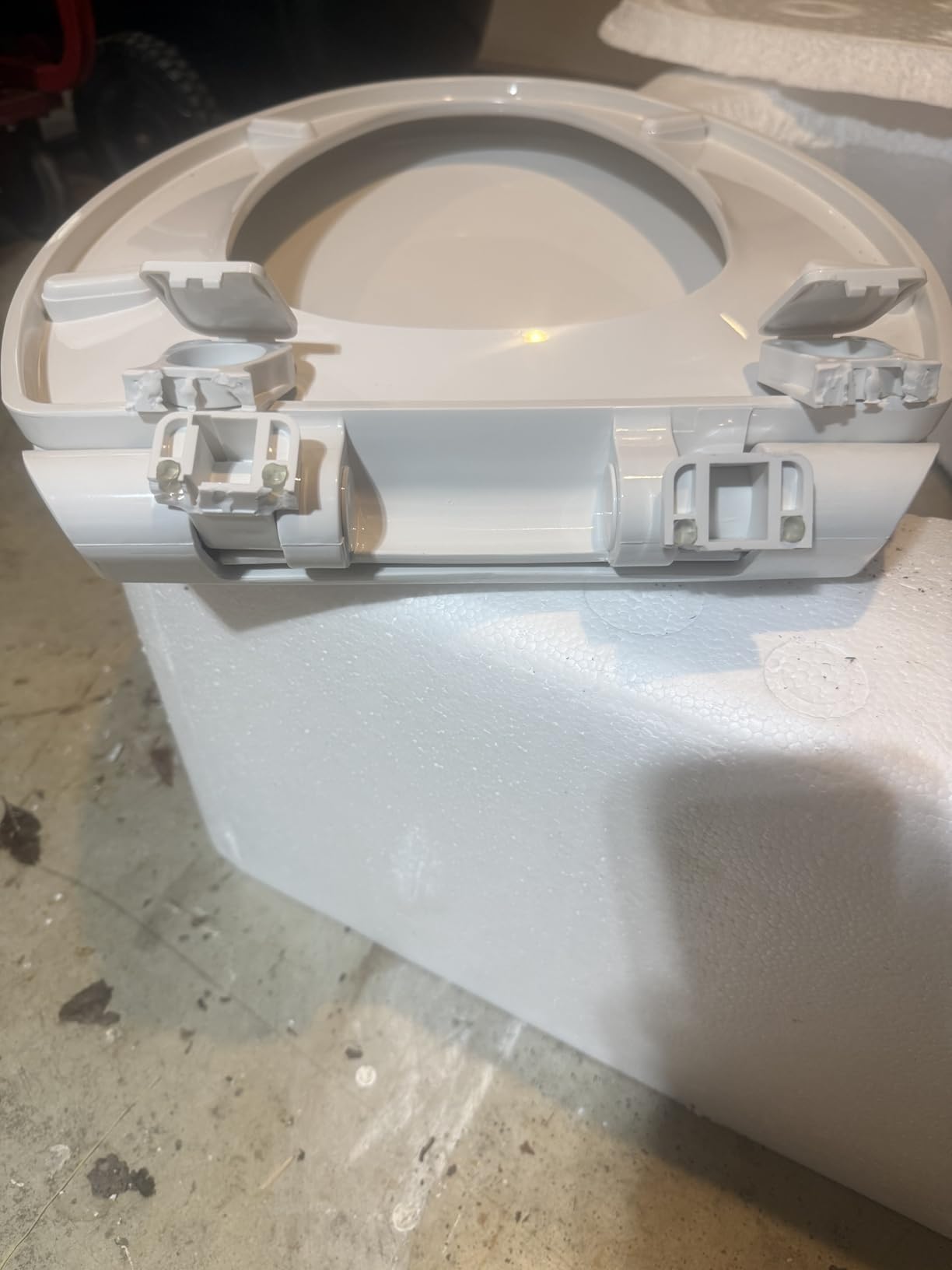 HOROW 17 Inch High Elongated Toilet with ADA Chair Height, Two Piece Toilet with 1.1/1.6 GPF Dual Flush, MAP 1000g, Extra Tall Bowl for Tall Person & Seniors, HR-E17D customer photo 2
