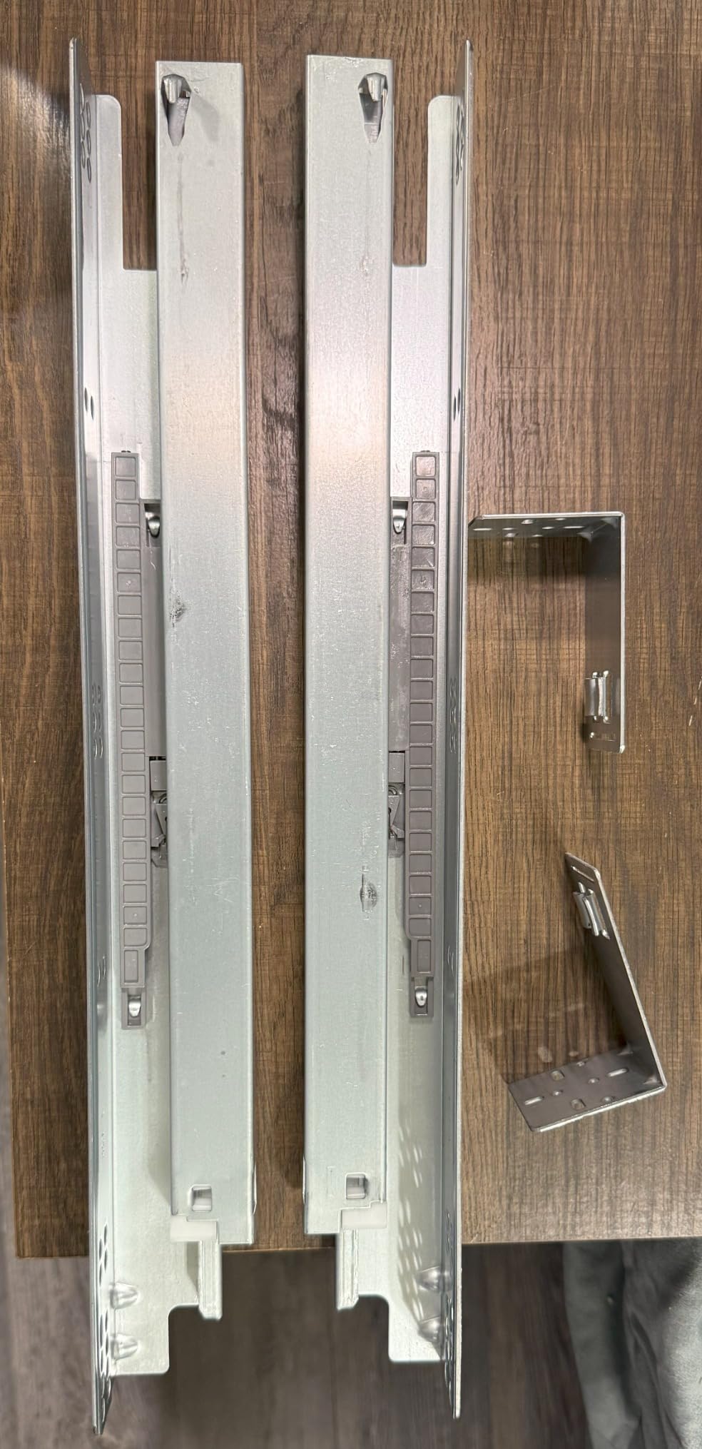 LONTAN Undermount Soft Close Drawer Slides 21 Inch Hidden Bottom Mount Full Extension Cabinet Rails with Rear mounting Bracket and Locking Devices 1 Pair Concealed Drawer Runners 100lb Load Capacity customer photo 1