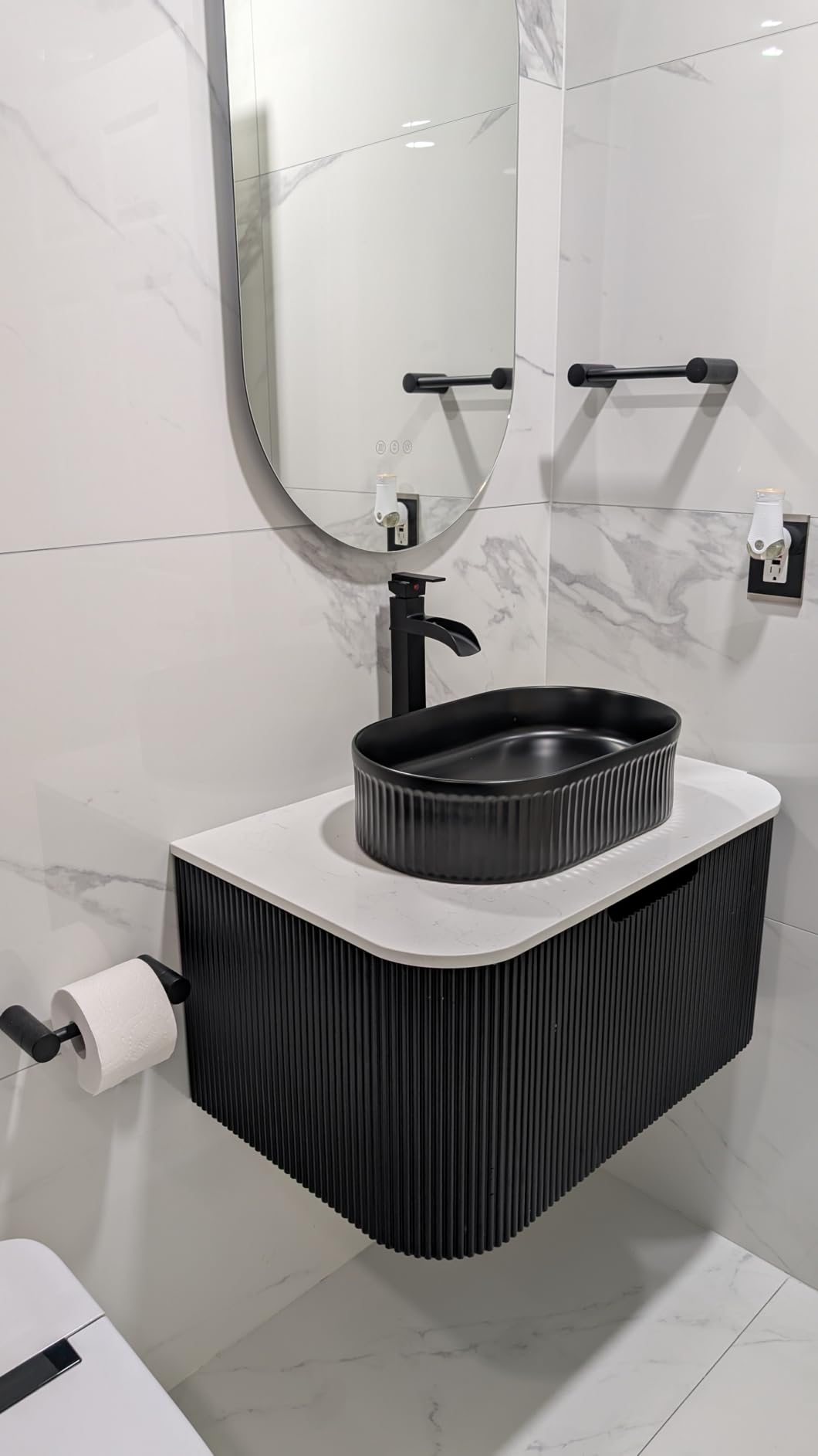 24-Inch Modern Bathroom Vanity with Sink, Floating Cabinet with Ultra-Thin Ceramic Basin and Marble Top, Extra Large Storage Drawer, Soft-Close Design, Nature Wood customer photo 2