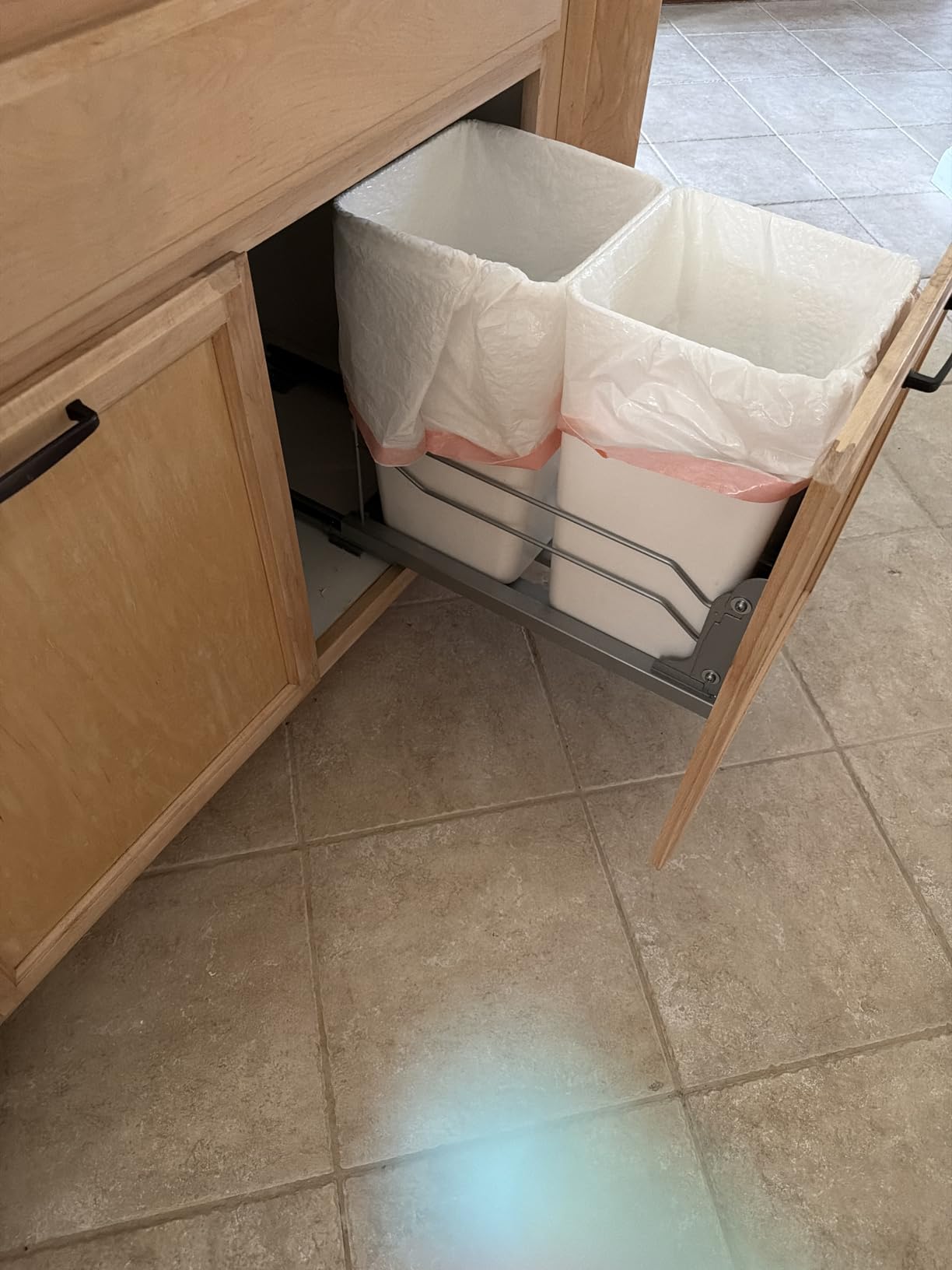 Insputer Double 40QT Pull Out Trash Can Under Cabinet, Heavy Duty Under Sink Garbage Bin Kit with Soft-Close Slides for Kitchen, Laundry, Requires Minimum Cabinets Opening 18