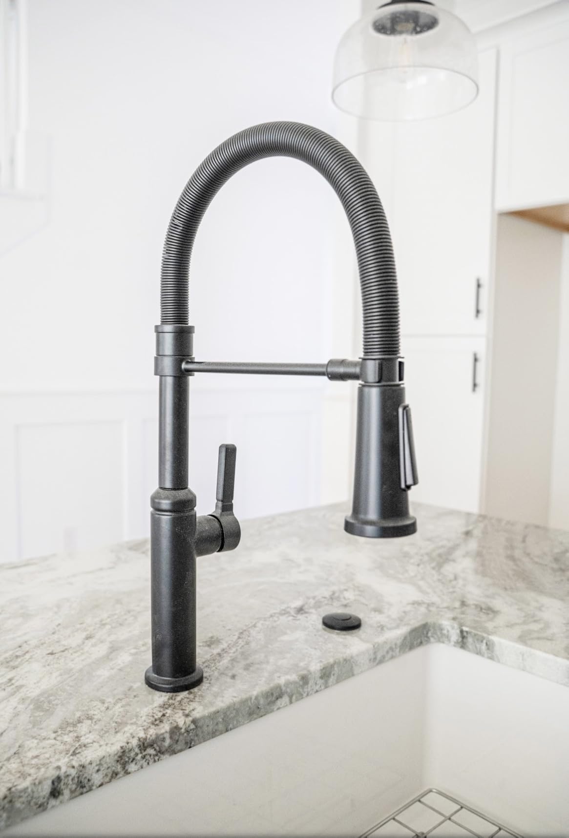 Delta Faucet Rhett Pro Commercial Style Kitchen Faucet with Pull Down Sprayer, Gold Commercial Kitchen Faucet, Spring Kitchen Faucet, Delta Kitchen Sink Faucet, Champagne Bronze 18829-CZ-DST customer photo 2