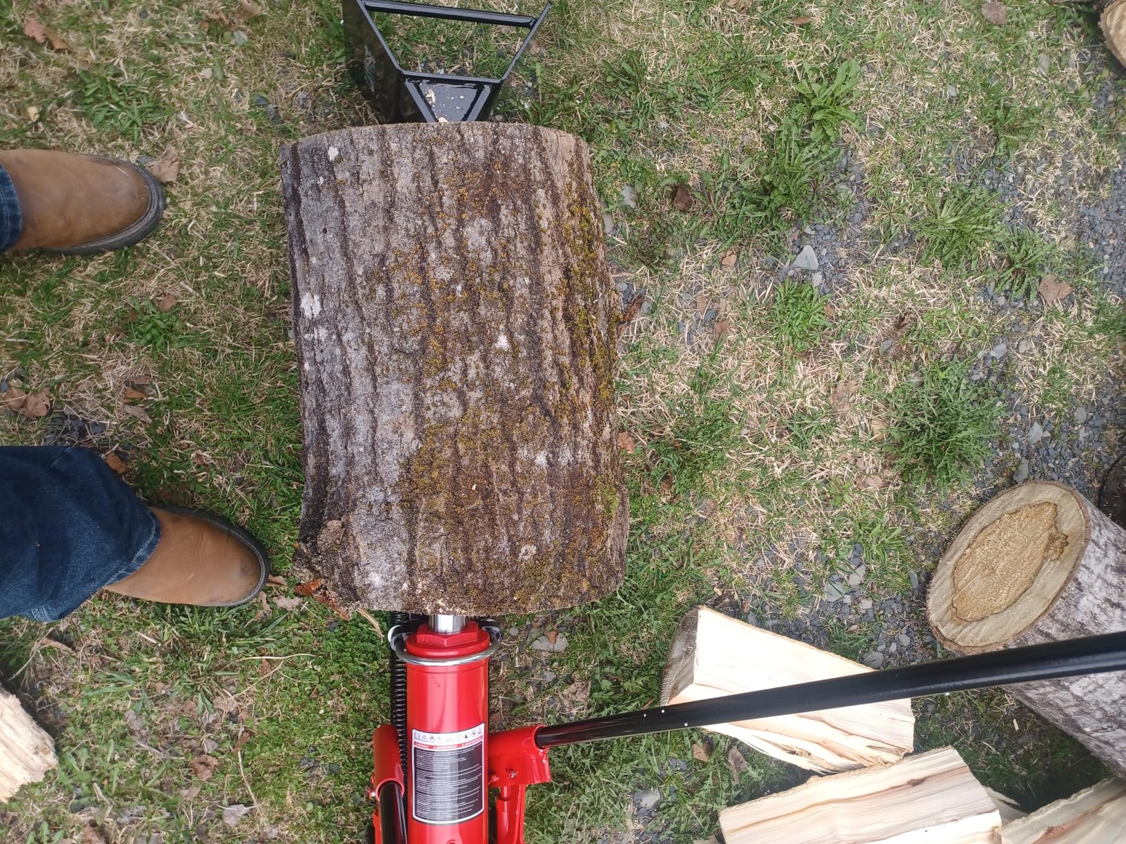 GarveeTech 12 T Hydraulic Log Splitter Wood Cutter, Manual Log Splitter with Horizontal Full Steel Beam & Built-in Wheel customer photo 1