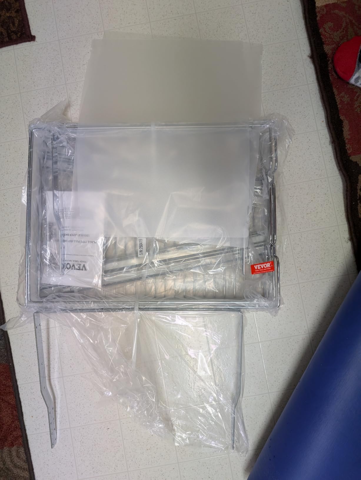 VEVOR Pull Out Cabinet Organizer, 8.5
