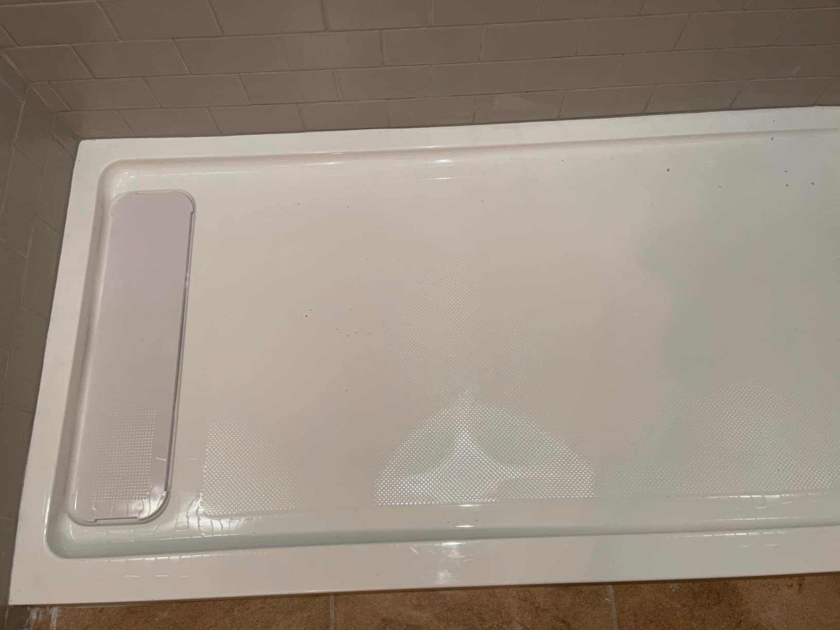 OVE Decors 54-in W x 36-in D Shower Base Pan Rectangle, Hidden Side Drain, White Acrylic, Reversible Design customer photo 1