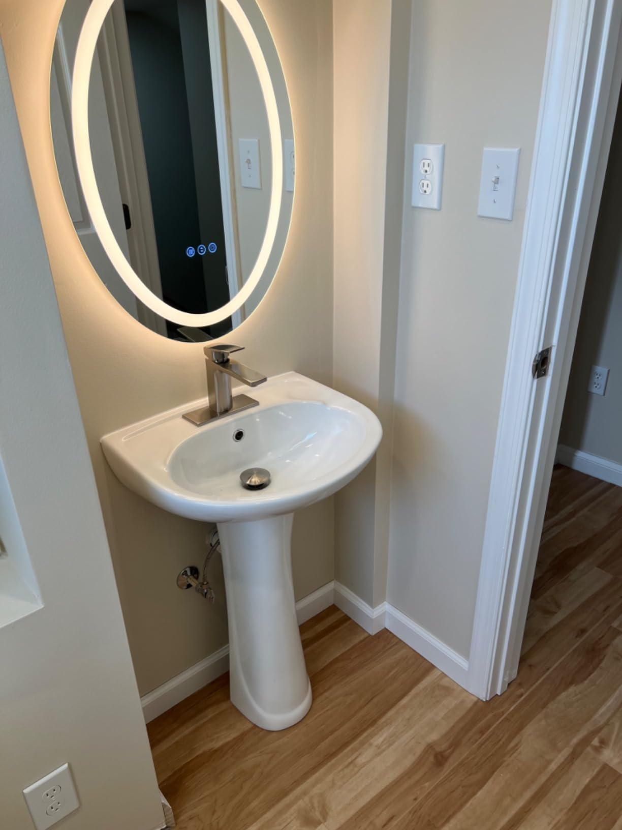 Corner Pedestal Sink White 1 Hole, 23 x 19 Inch Small Bathroom Pedestal Sink Combo, 1 Overflow Hole, 1 Faucet Hole, Pure White Porcelain, Triangular, for Small Bathroom, Half Bath customer photo 2