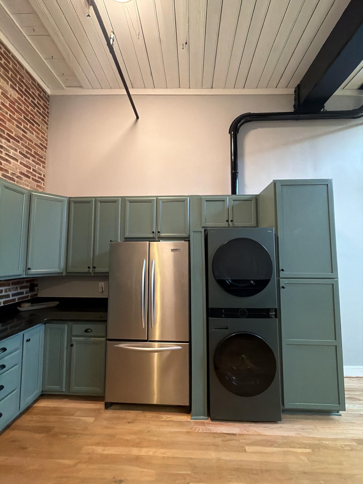 Quicklock RTA (Ready-to-Assemble) Pantry Kitchen Cabinets - Shaker Style | Made in America | Soft Close Hardware (Pure White, 90