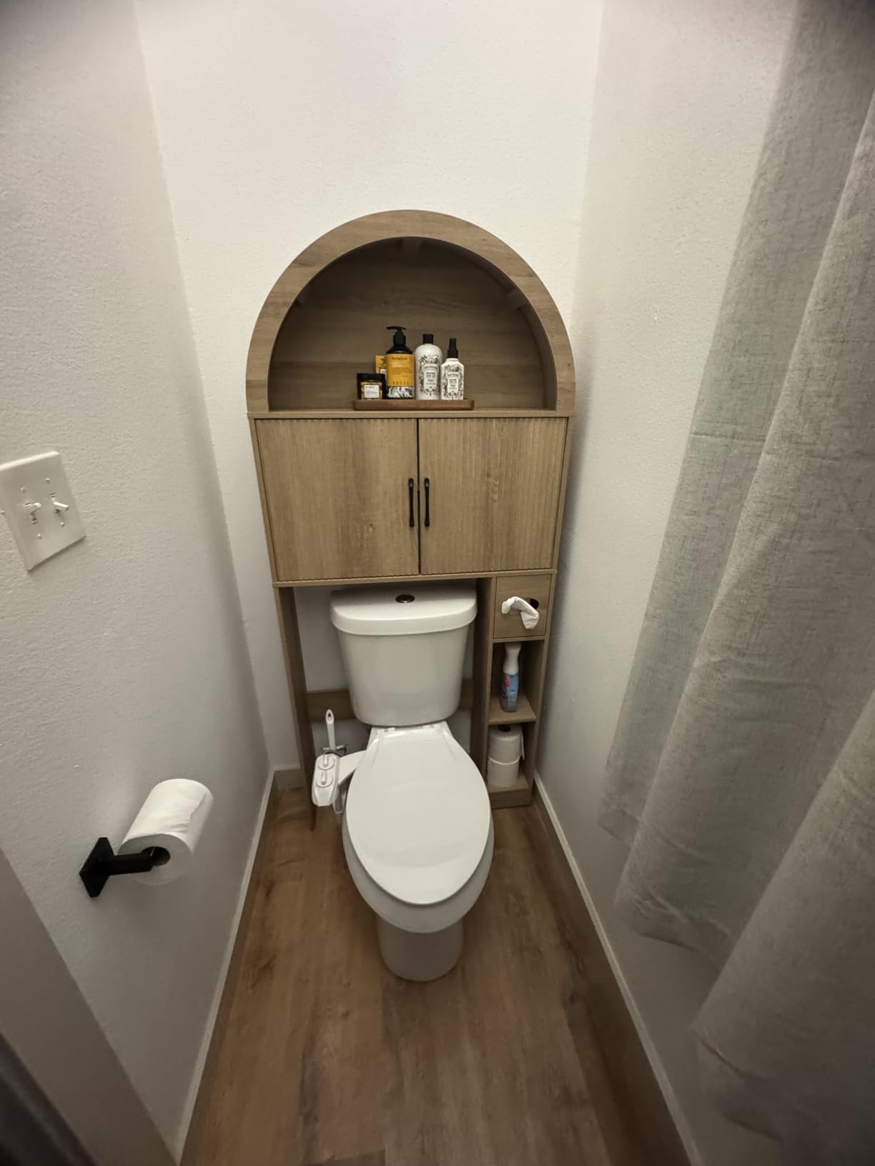 Spurgehom Over The Toilet Storage Cabinet, Bathroom Shelf Organizer Freestanding, Bathroom Arch Cabinet Over Toilet with Toilet Paper Holder and Anti-Tipping Device, Wood customer photo 2