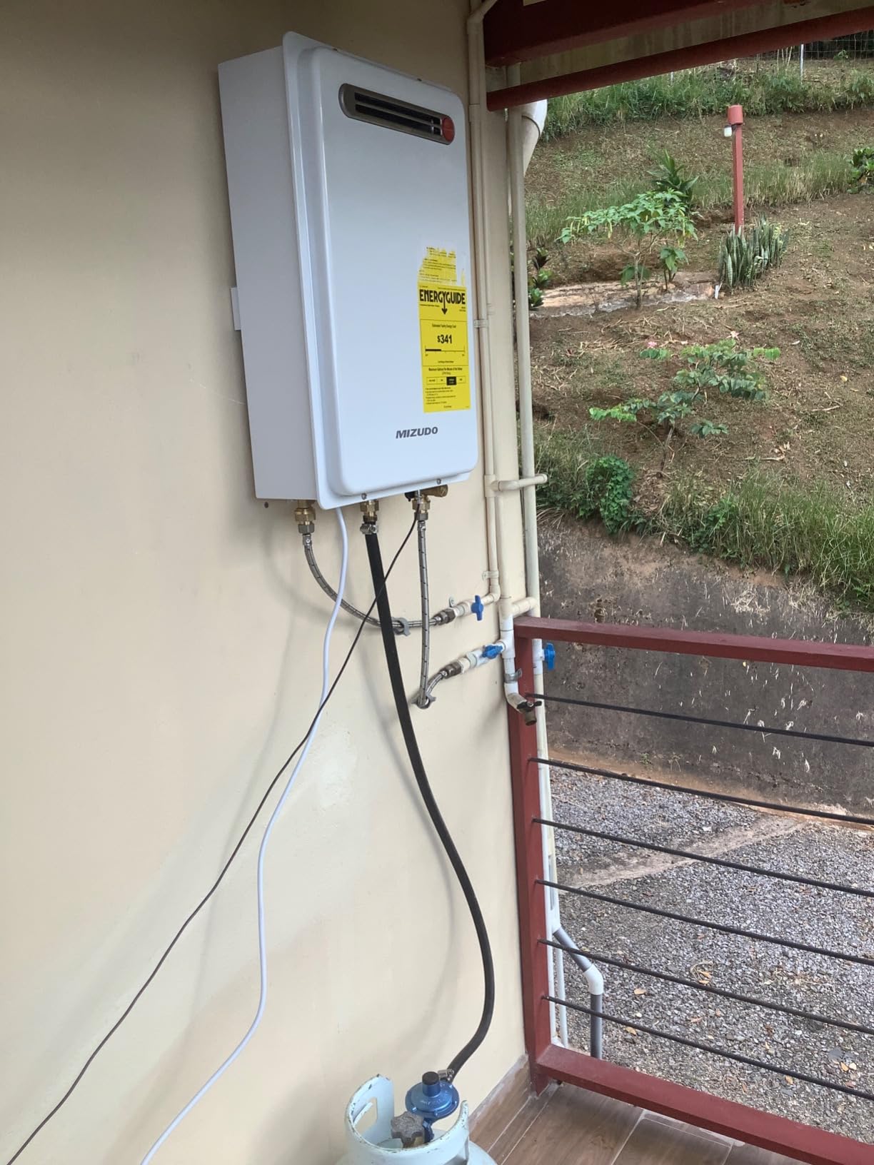 MIZUDO Natural Gas Tankless Water Heater Outdoor Installation Max 5.1 GPM 120,000 BTU CSA Certified Constant Temp High Power On Demand Hot Water Heater for Big Family Whole House, Gen 2 customer photo 1