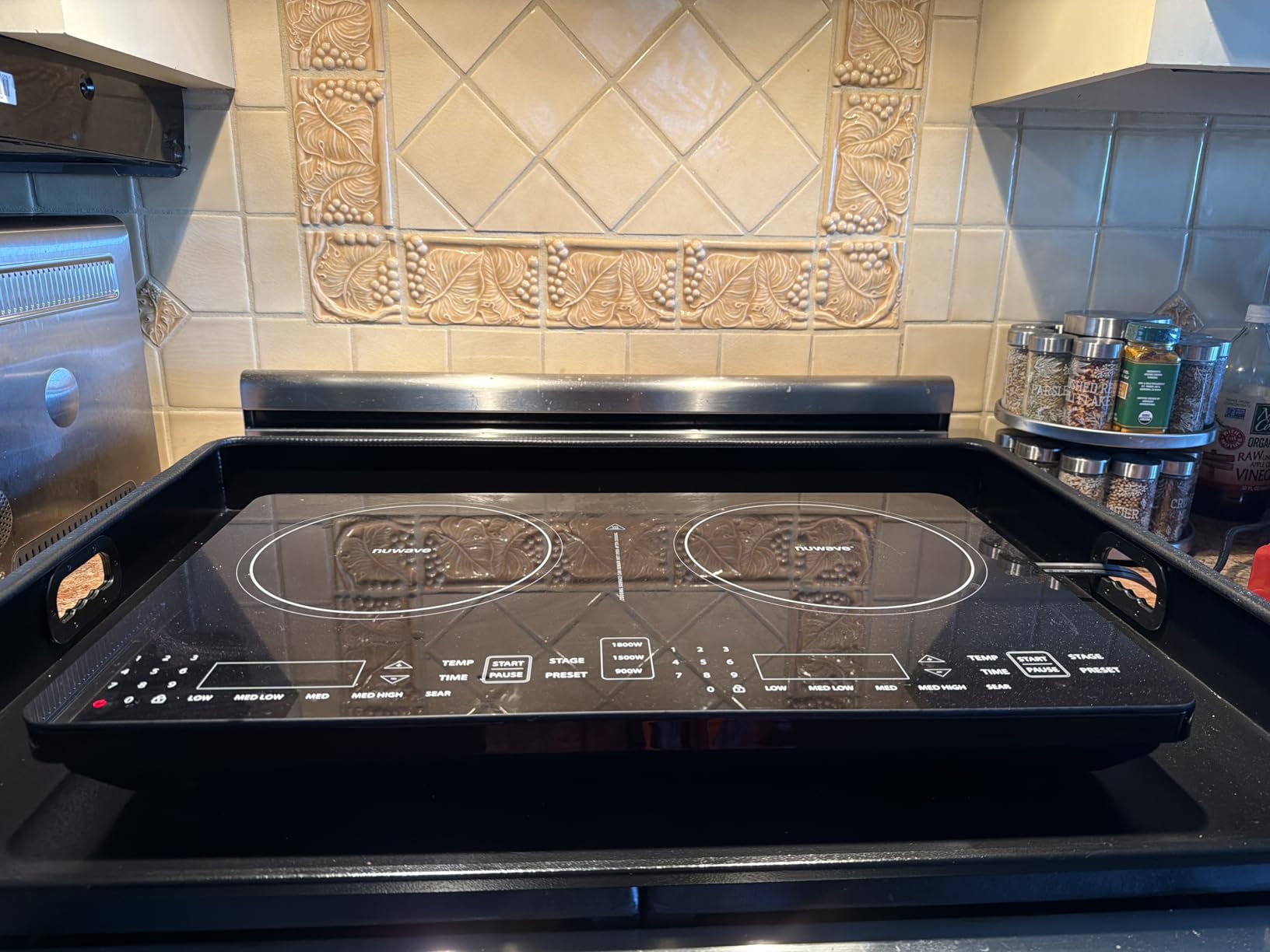 Nuwave Double Pro Cooktop Induction Countertop Burner, Portable, 900/1500/1800W with Dynamic Watt Technology, 50°F to 575°F, 8