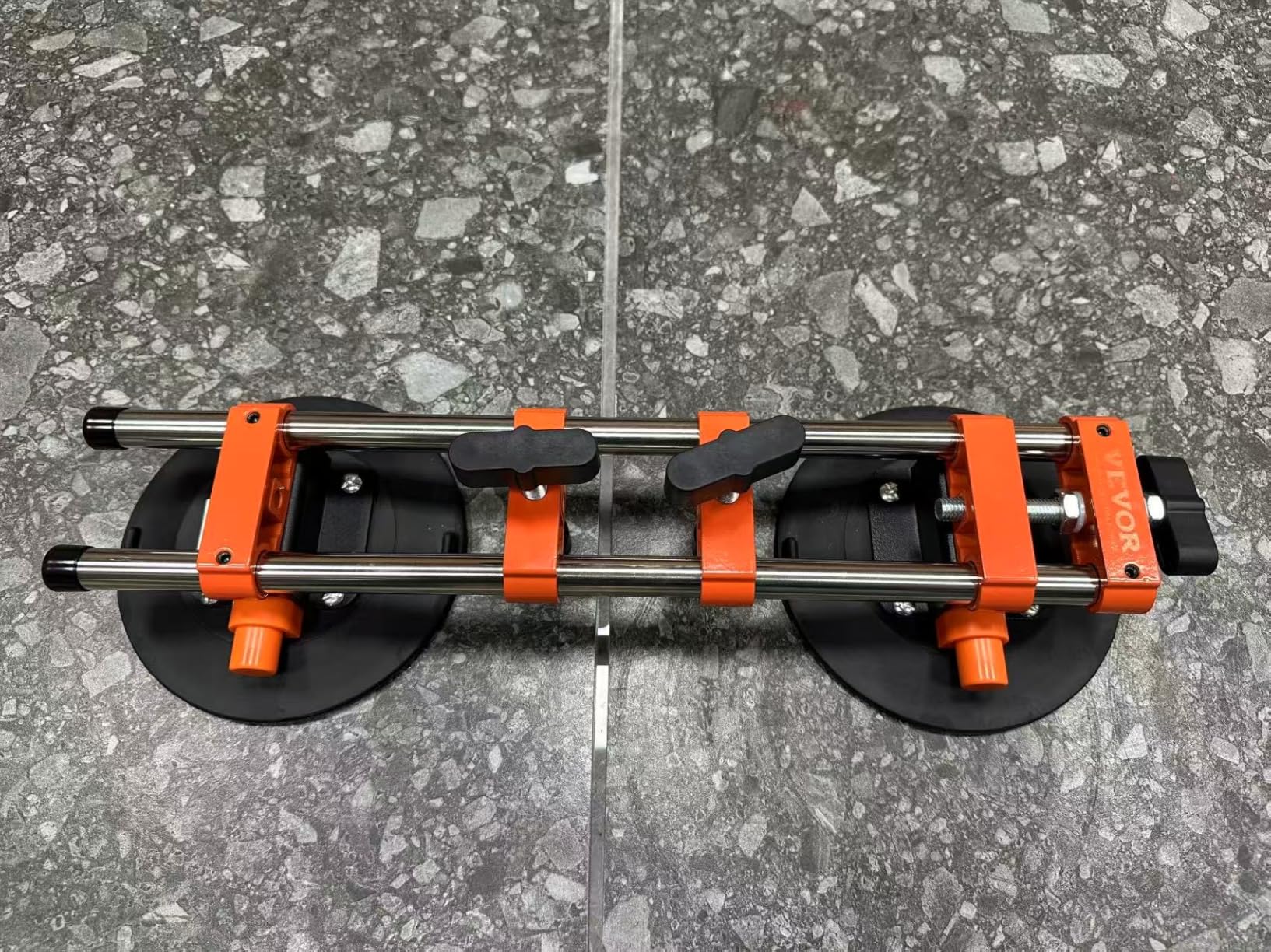 VEVOR 90 Degree Stone Seam Setter, 2 Packs Granite Seam Setter with 6 in Suction Cups, Seam Joiner for Seam Joining & Leveling, Granite Right Angle 90 Degree, 180 degrees, 270 degrees Countertop customer photo 1