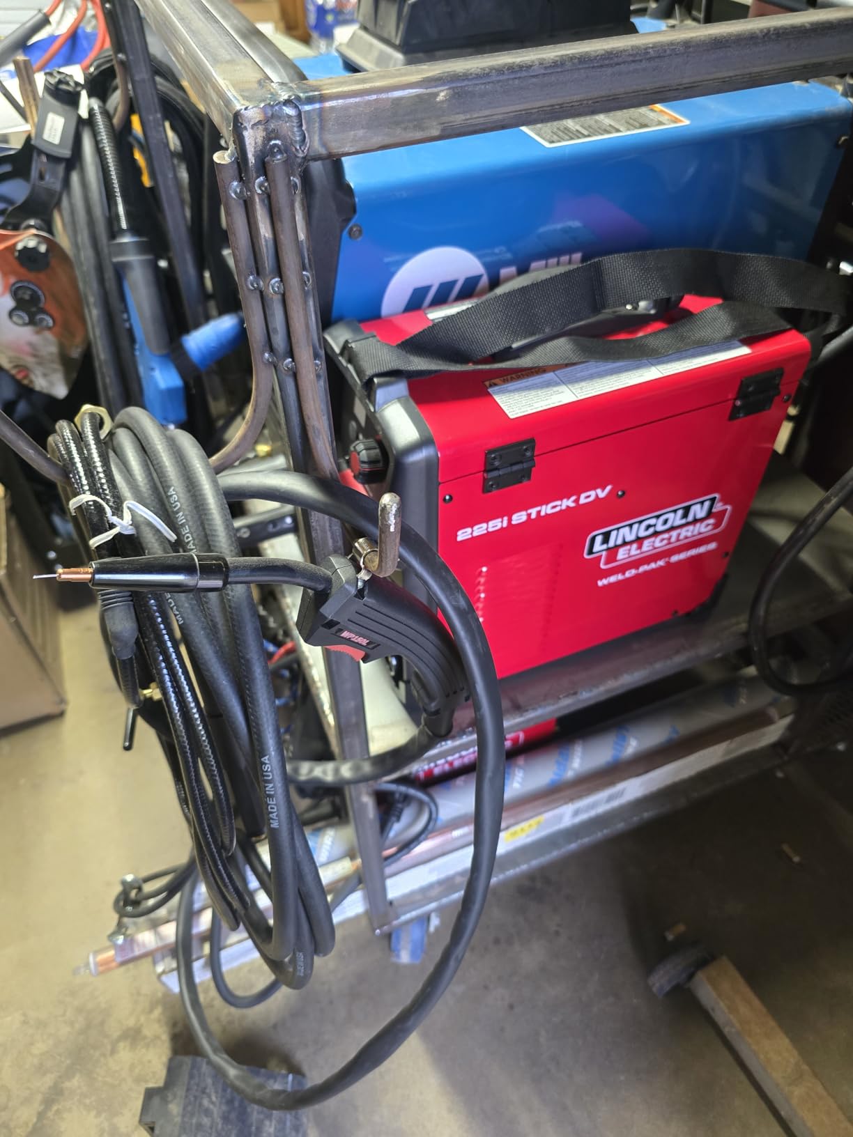 Lincoln Electric Weld-Pak 225i Stick Welder, Dual Voltage customer photo 2
