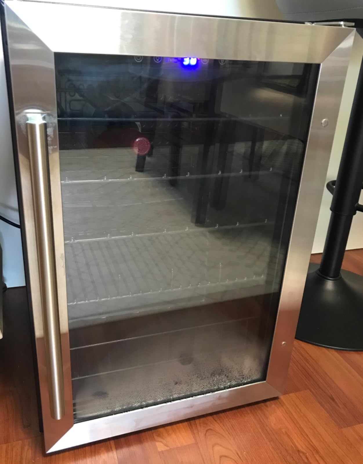 Yeego 24 Inch Wine and Beverage Refrigerator - 60 Cans & 20 Bottles Wine Fridge with Glass Door, 36-72°F Built-In or Freestanding Dual Zone Wine Cooler for Kitchen Bar Office Beer Soda Drink customer photo 2
