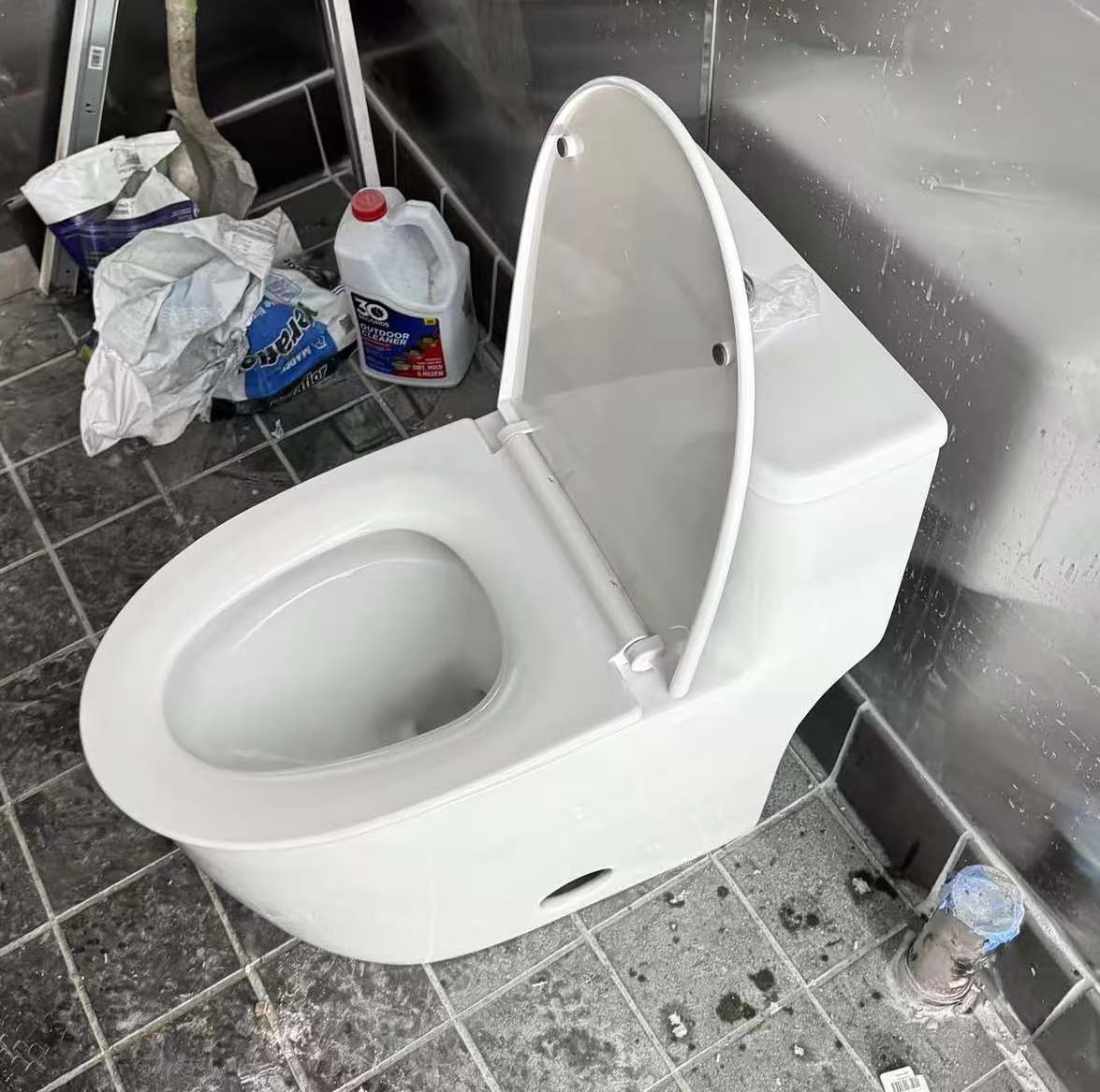 Casta Diva Elongated One Piece Toilet with 17.5