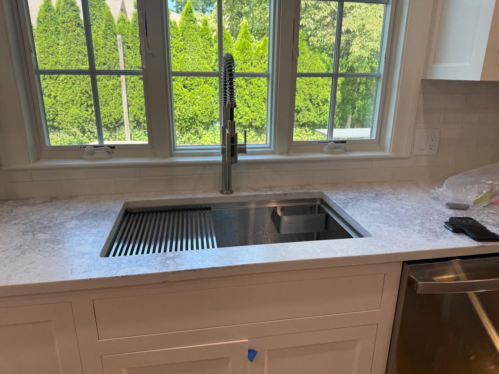 KOHLER 22973-VS Crue High-Arc Kitchen Faucet with Pull Down Spring Spout, Professional Pre-Rinse Kitchen Faucet, Commercial Faucet, Vibrant Stainless customer photo 2