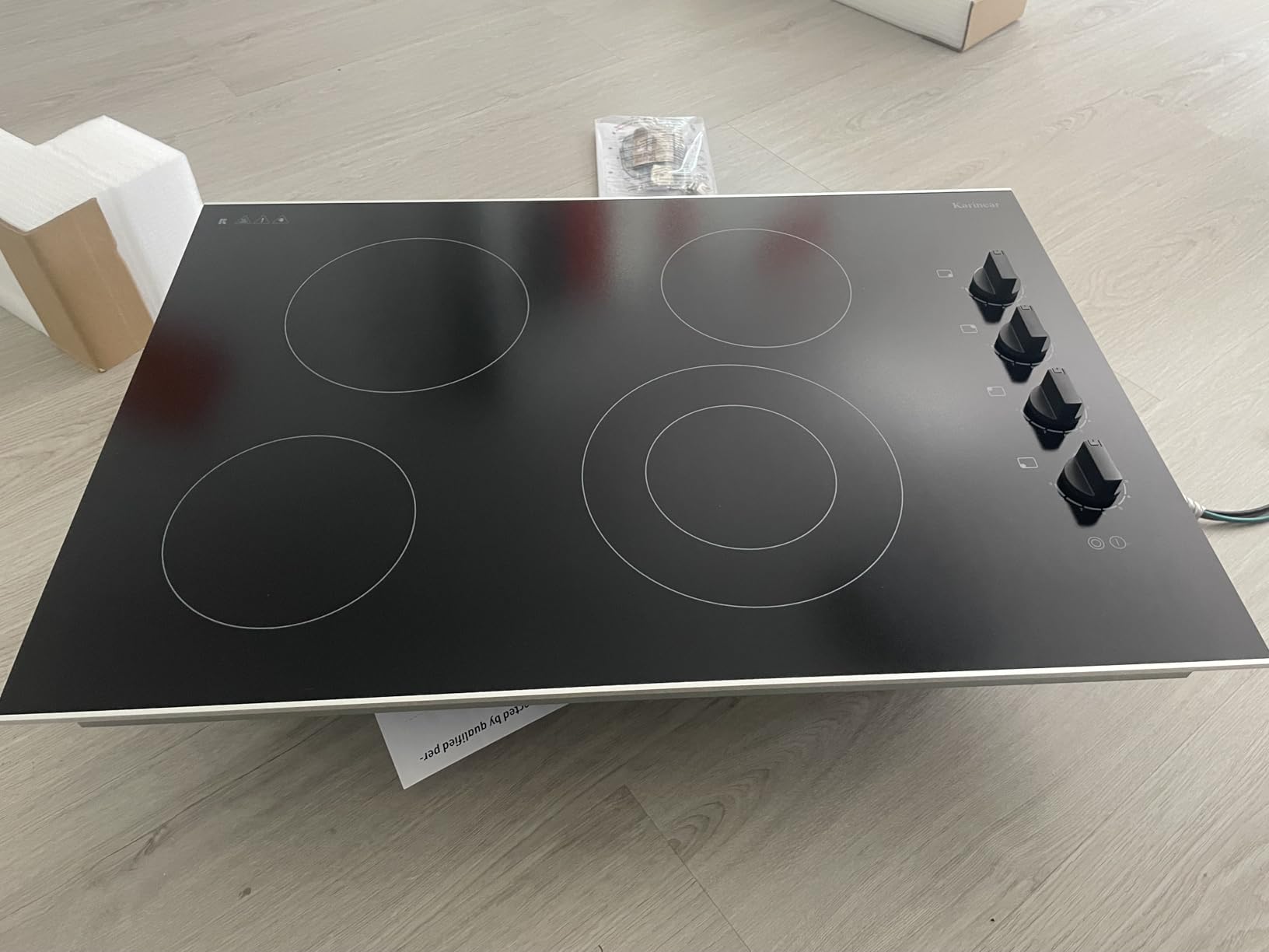 Karinear 30 Inch Electric Cooktop 4 Burners, Knob Control Ceramic Cooktop, Built-in 30